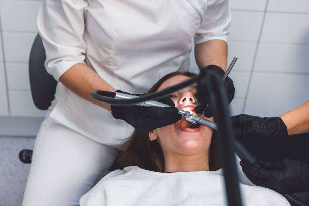 Best Weekend Emergency Dentist in Pelican Bay, TX